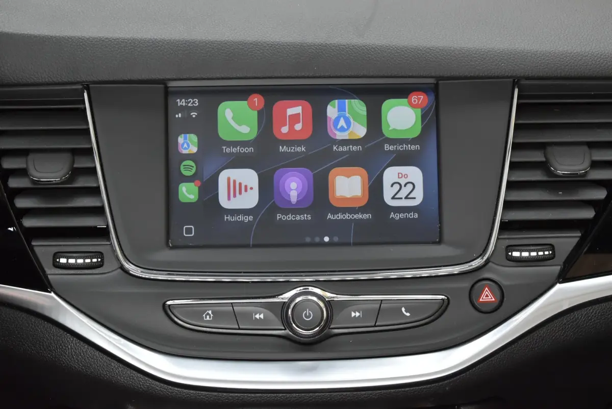 1.4 Turbo Innovation 150pk Trekhaak Keyless Carplay Matrix-LED NL-auto Clima PDC + Nwe APK