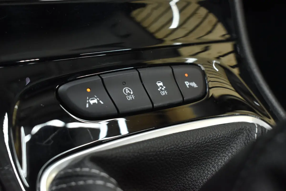 1.4 Turbo Innovation 150pk Trekhaak Keyless Carplay Matrix-LED NL-auto Clima PDC + Nwe APK
