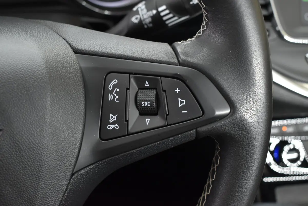 1.4 Turbo Innovation 150pk Trekhaak Keyless Carplay Matrix-LED NL-auto Clima PDC + Nwe APK