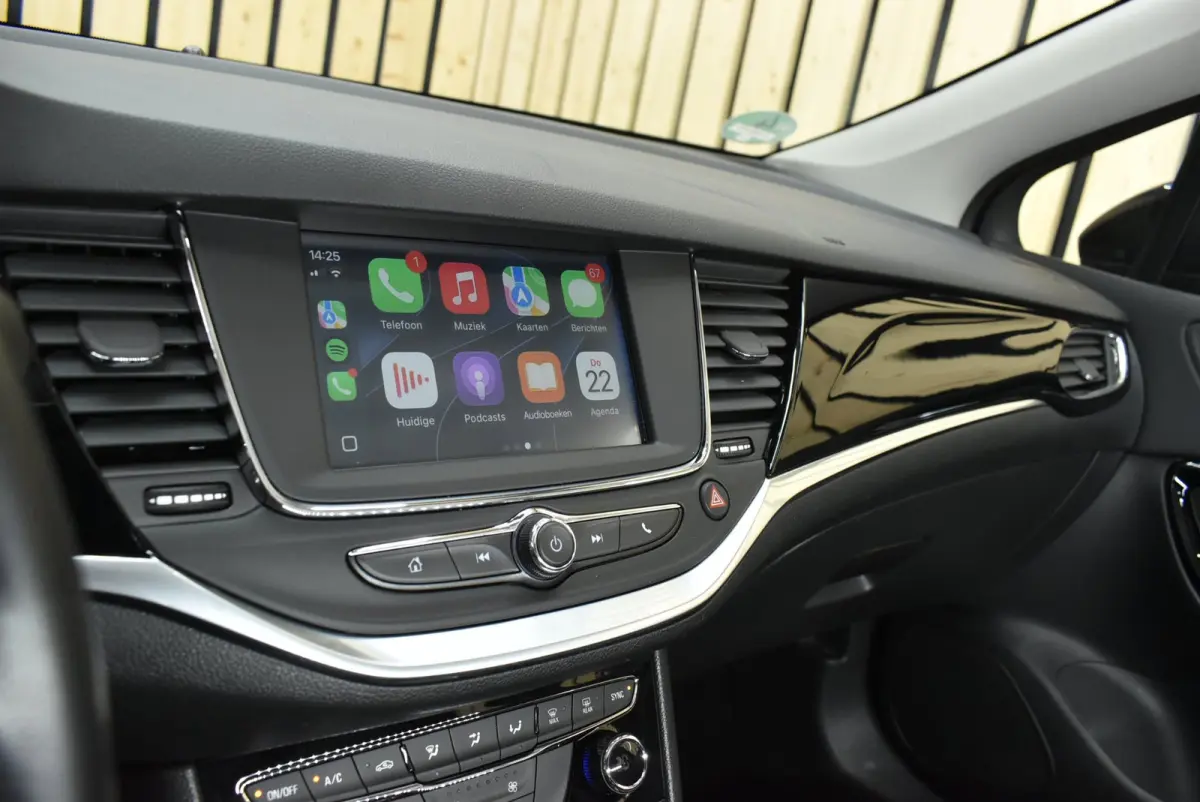 1.4 Turbo Innovation 150pk Trekhaak Keyless Carplay Matrix-LED NL-auto Clima PDC + Nwe APK