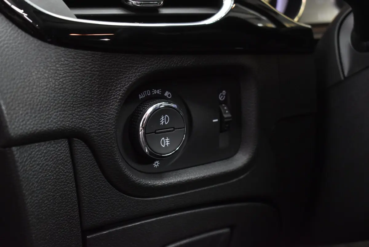 1.4 Turbo Innovation 150pk Trekhaak Keyless Carplay Matrix-LED NL-auto Clima PDC + Nwe APK