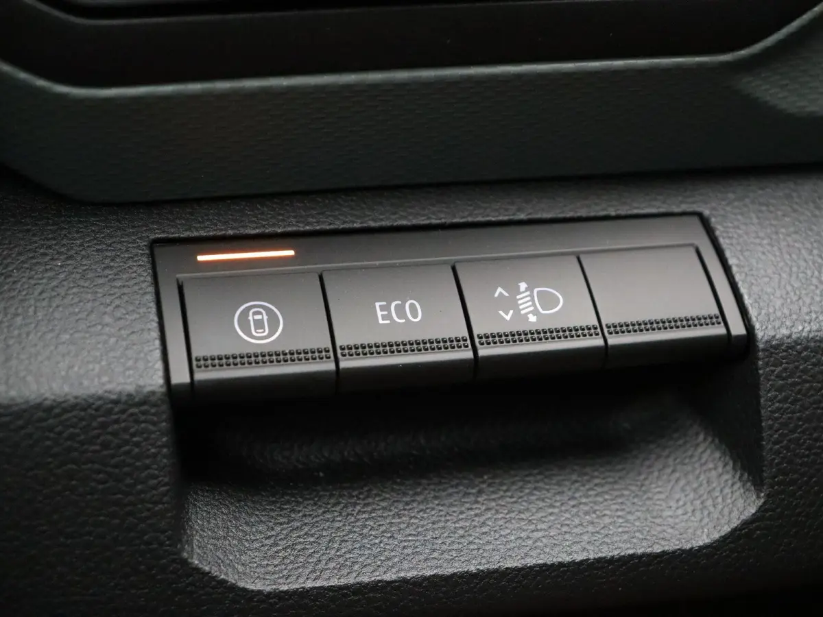 mild hybrid 140pk extreme | Navigatie | Auto. parkeerrem | Achteruitrijcamera | Climate control |