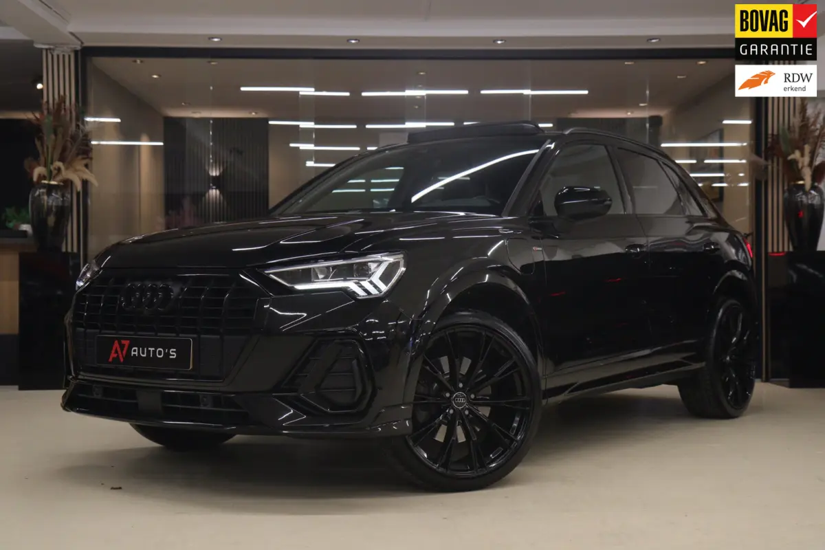 45 TFSI e S Edition 3X S-Line /PANO/KEYLES/STOELV/BOMVOL