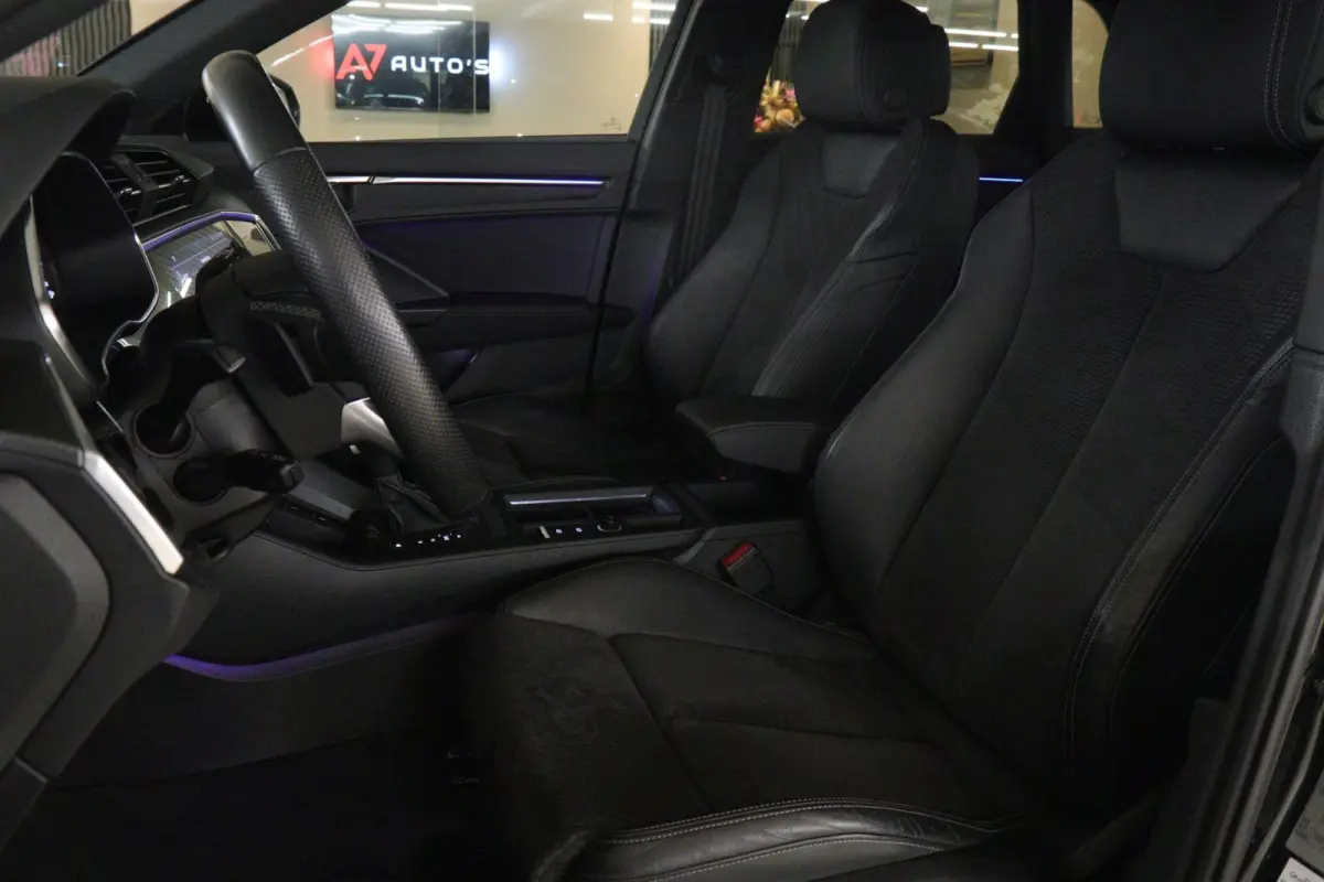 45 TFSI e S Edition 3X S-Line /PANO/KEYLES/STOELV/BOMVOL