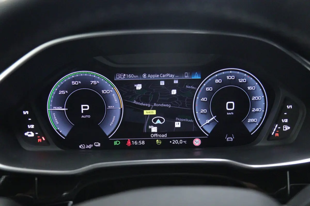 45 TFSI e S Edition 3X S-Line /PANO/KEYLES/STOELV/BOMVOL