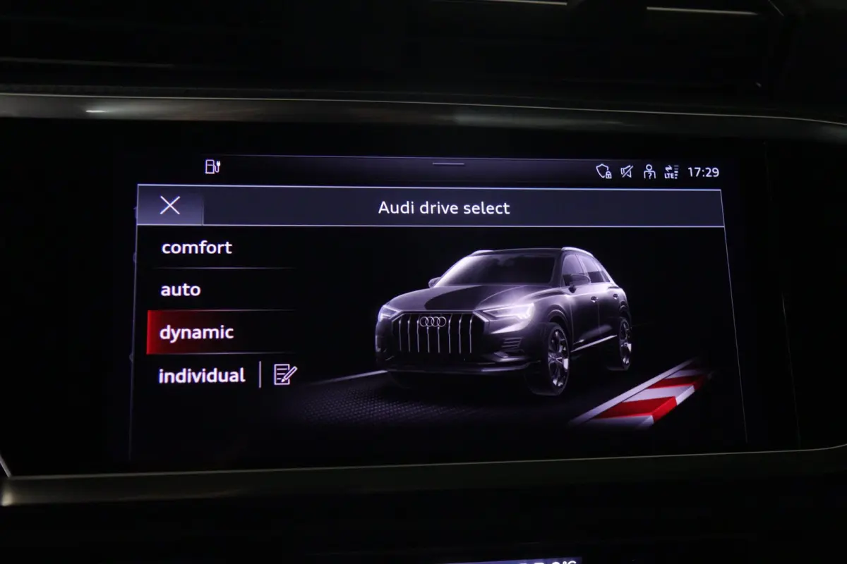 45 TFSI e S Edition 3X S-Line /PANO/KEYLES/STOELV/BOMVOL