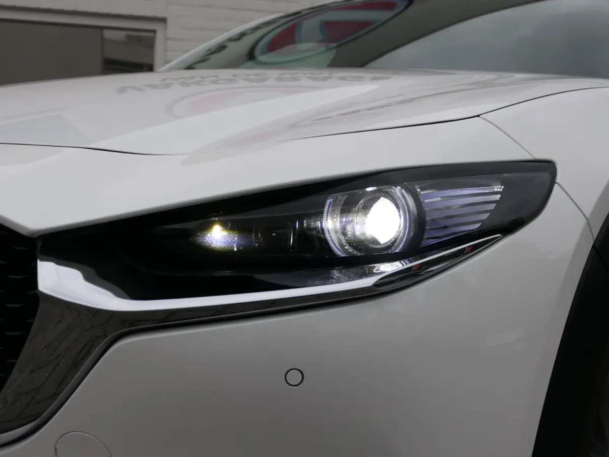 2.0 e-SkyActiv-G M Hybrid Sportive | BOSE | Head-up display | Leder | Memory | Elektrische achterklep | Apple-/Android Carplay | Dodehoek detectie | Stuur-/Stoelverwarming | Achteruitrijcame