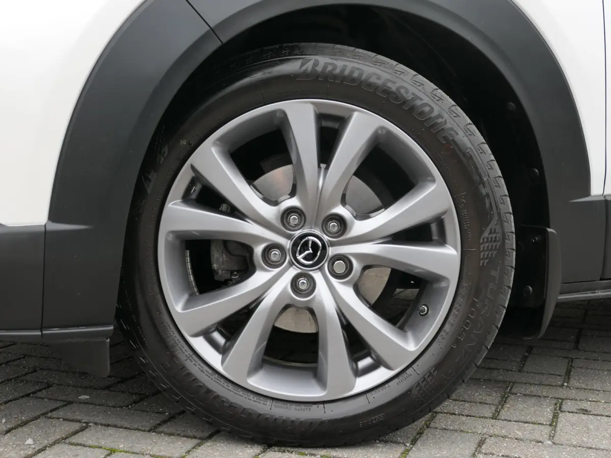2.0 e-SkyActiv-G M Hybrid Sportive | BOSE | Head-up display | Leder | Memory | Elektrische achterklep | Apple-/Android Carplay | Dodehoek detectie | Stuur-/Stoelverwarming | Achteruitrijcame