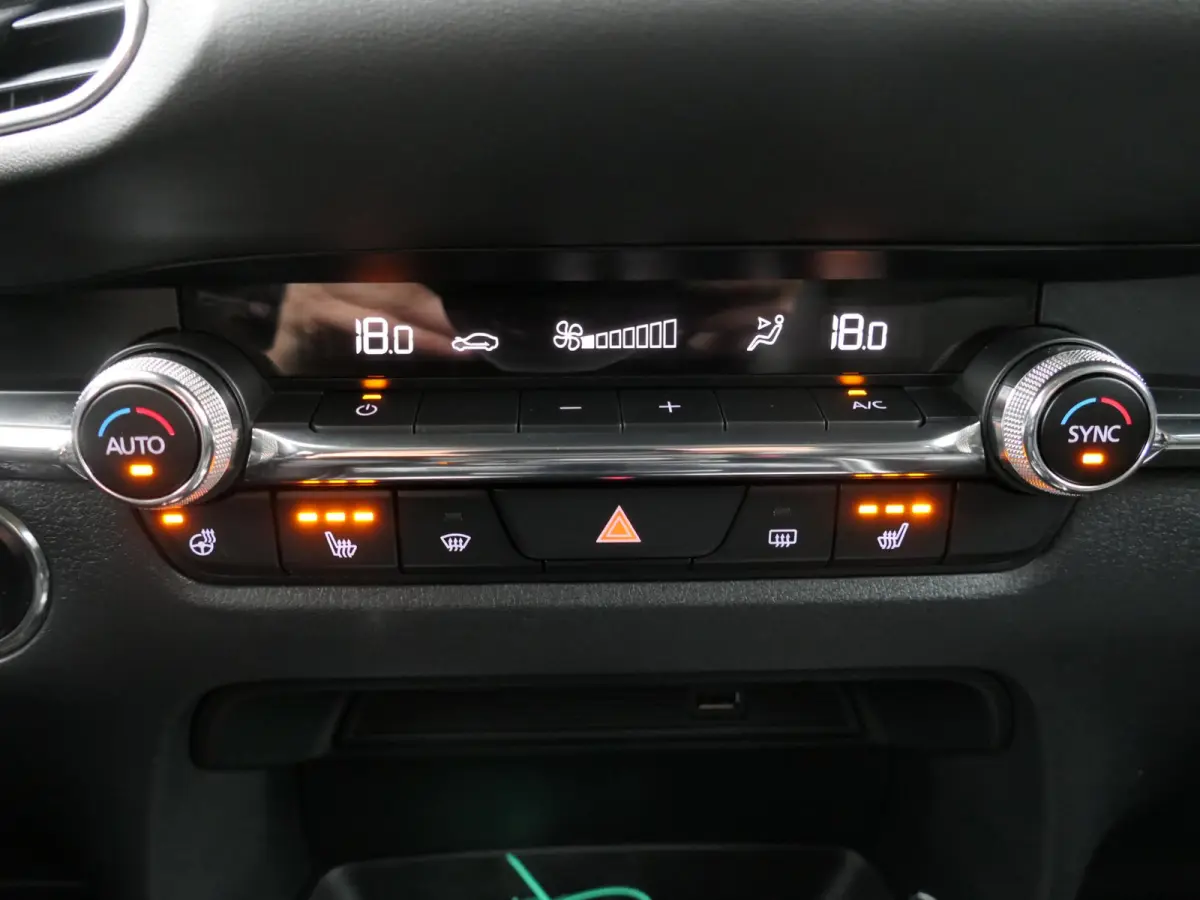 2.0 e-SkyActiv-G M Hybrid Sportive | BOSE | Head-up display | Leder | Memory | Elektrische achterklep | Apple-/Android Carplay | Dodehoek detectie | Stuur-/Stoelverwarming | Achteruitrijcame