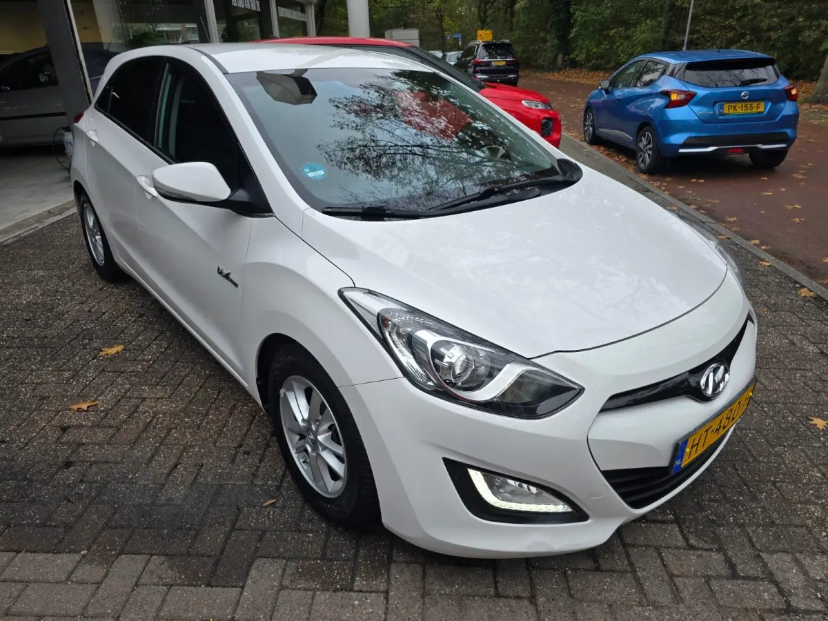 1.6 GDI i-Motion Plus | NIEUWE APK | NAVI | CAMERA | CRUISE | LMV | GOED ONDERHOUDEN |
