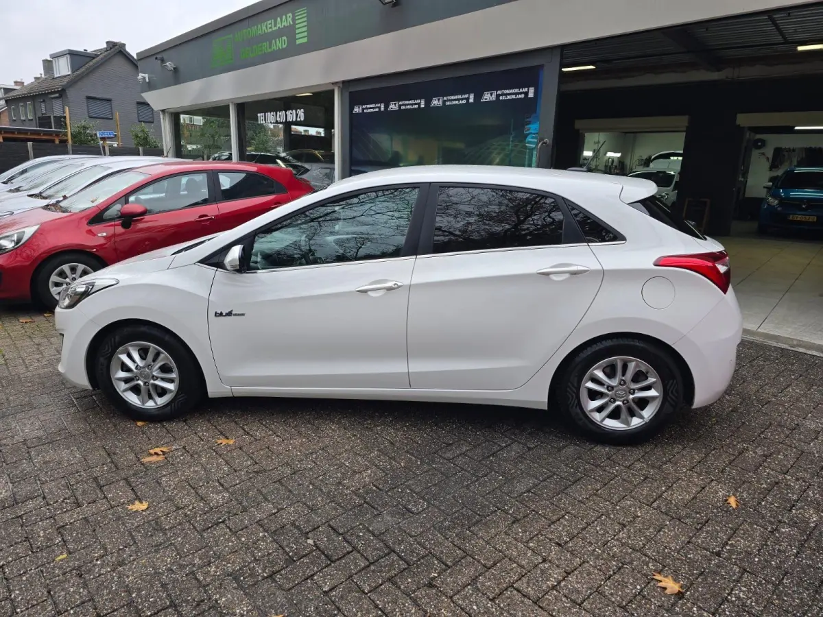 1.6 GDI i-Motion Plus | NIEUWE APK | NAVI | CAMERA | CRUISE | LMV | GOED ONDERHOUDEN |
