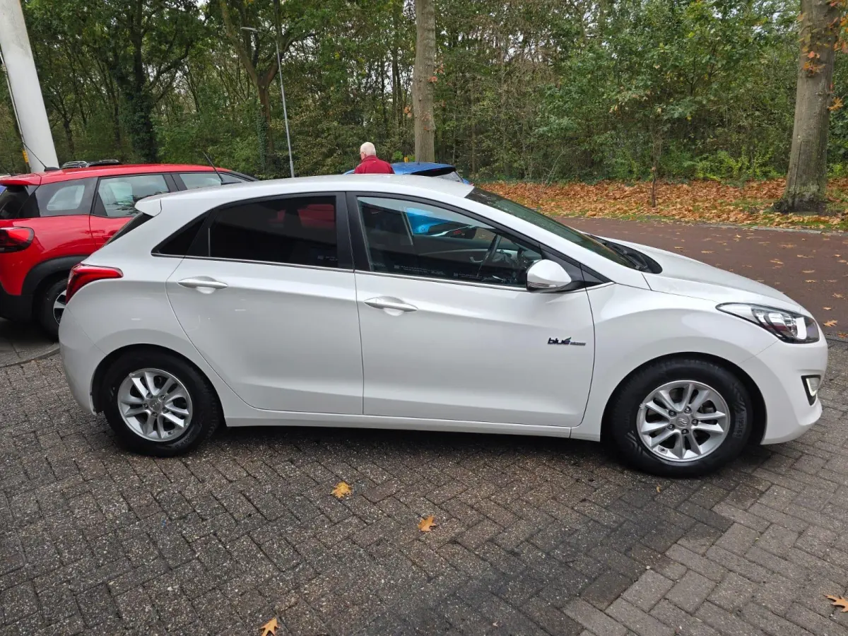 1.6 GDI i-Motion Plus | NIEUWE APK | NAVI | CAMERA | CRUISE | LMV | GOED ONDERHOUDEN |