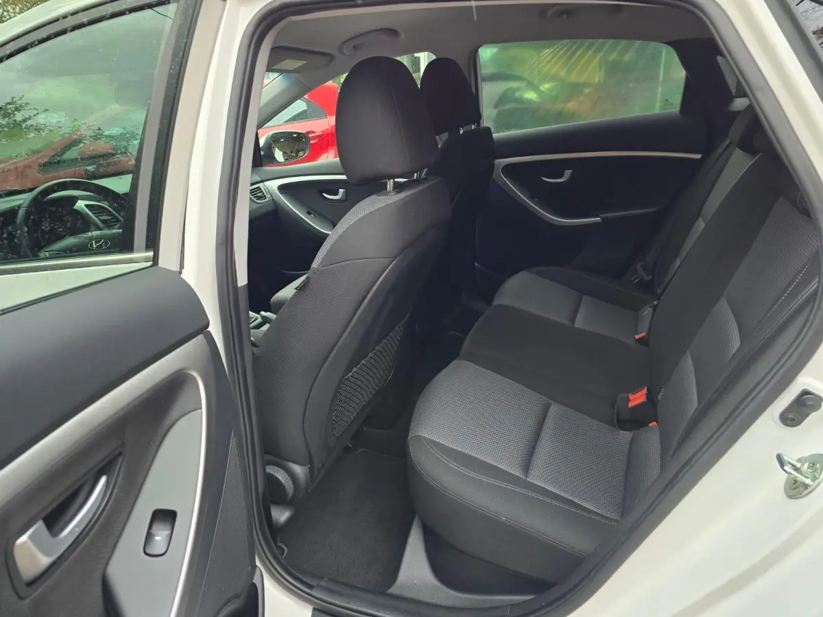 1.6 GDI i-Motion Plus | NIEUWE APK | NAVI | CAMERA | CRUISE | LMV | GOED ONDERHOUDEN |