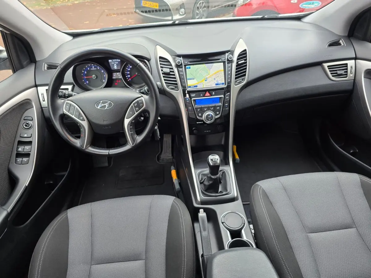 1.6 GDI i-Motion Plus | NIEUWE APK | NAVI | CAMERA | CRUISE | LMV | GOED ONDERHOUDEN |
