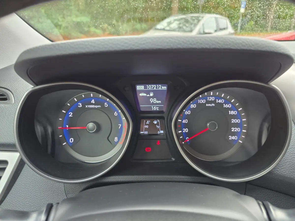 1.6 GDI i-Motion Plus | NIEUWE APK | NAVI | CAMERA | CRUISE | LMV | GOED ONDERHOUDEN |