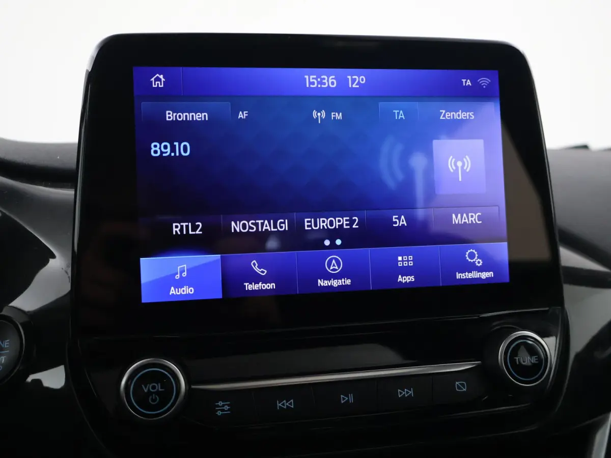 1.0 EB ST-LINE AUT. + PANORAMA | 17 INCH | APPLE CARPLAY | LED