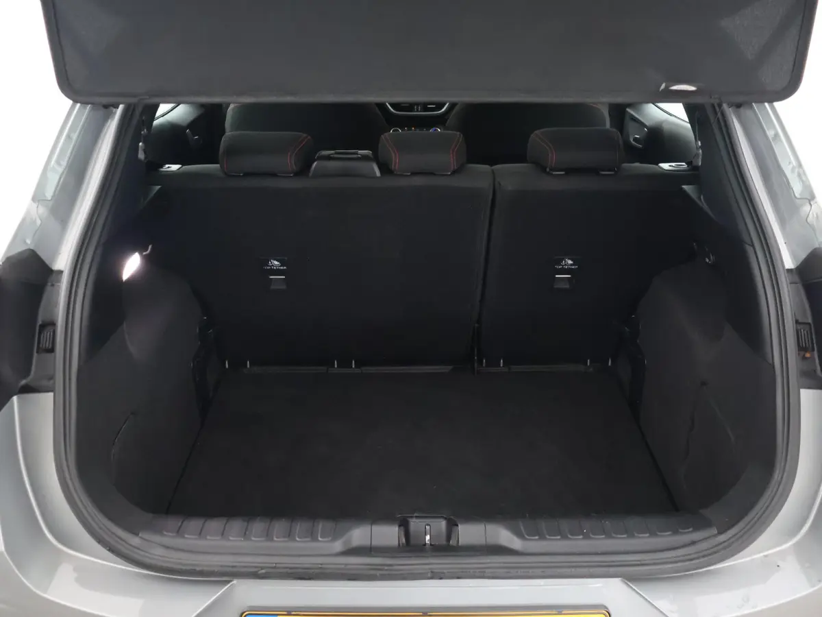 1.0 EB ST-LINE AUT. + PANORAMA | 17 INCH | APPLE CARPLAY | LED