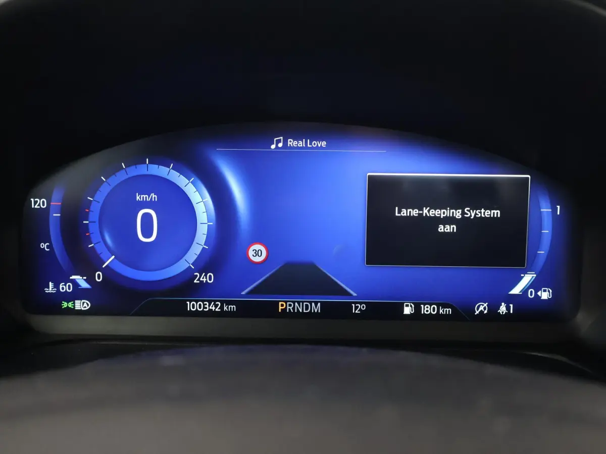 1.0 EB ST-LINE AUT. + PANORAMA | 17 INCH | APPLE CARPLAY | LED