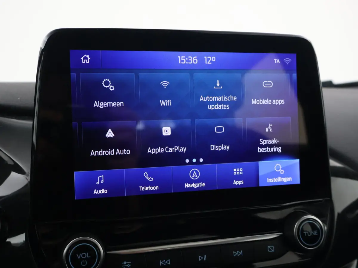 1.0 EB ST-LINE AUT. + PANORAMA | 17 INCH | APPLE CARPLAY | LED