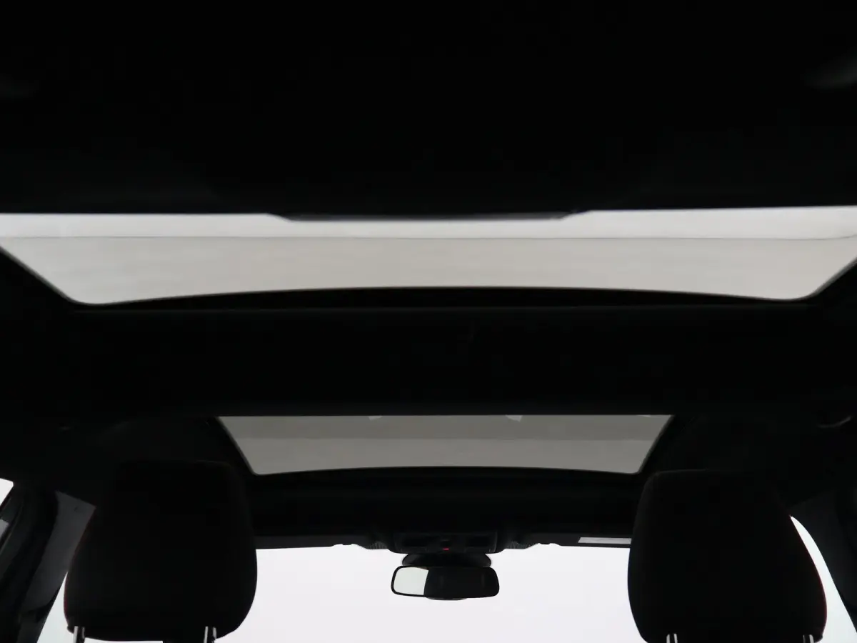 1.0 EB ST-LINE AUT. + PANORAMA | 17 INCH | APPLE CARPLAY | LED