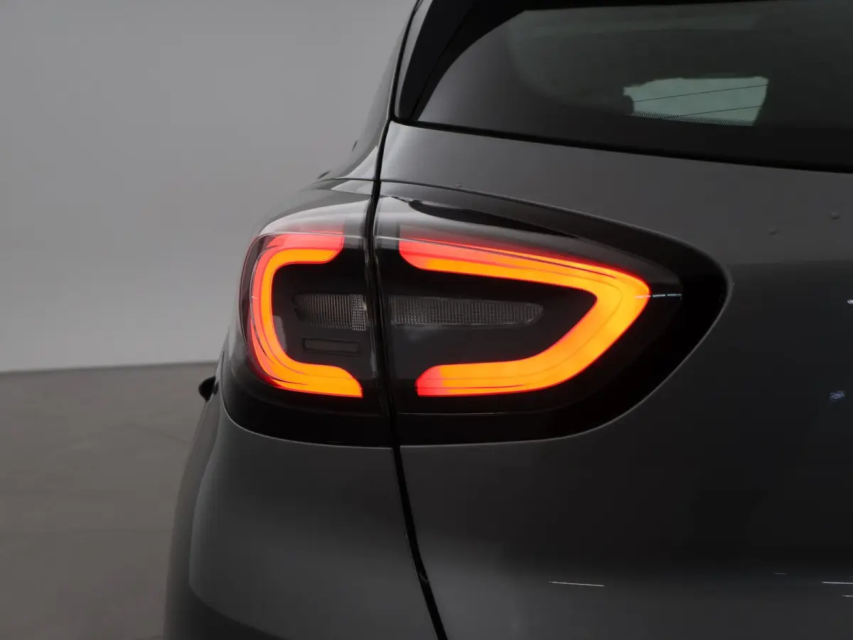 1.0 EB ST-LINE AUT. + PANORAMA | 17 INCH | APPLE CARPLAY | LED