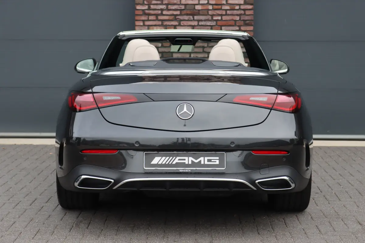 180 AMG Line | Distronic | Airscarf | Memory | Keyless Go | Cabriocomfortpakket | Verwarmd Stuurwiel | Surround Camera | Augmented Reality |