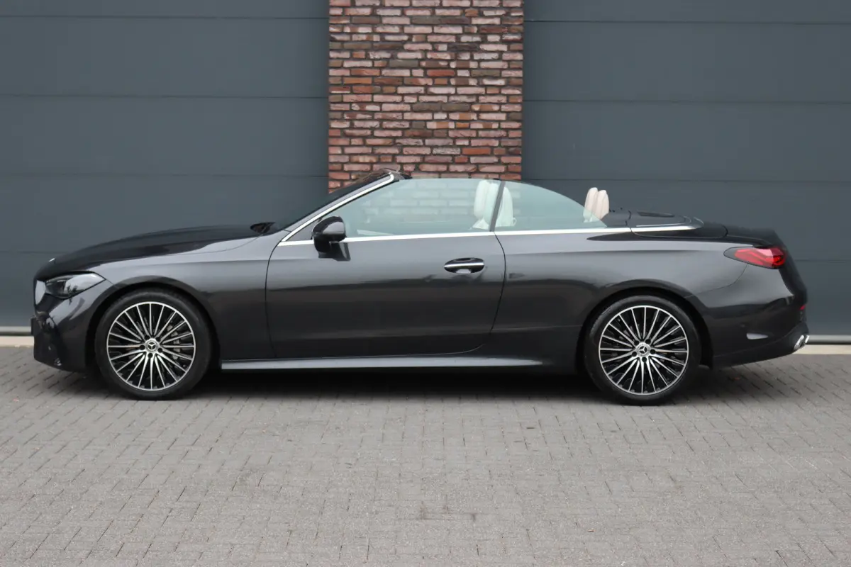 180 AMG Line | Distronic | Airscarf | Memory | Keyless Go | Cabriocomfortpakket | Verwarmd Stuurwiel | Surround Camera | Augmented Reality |