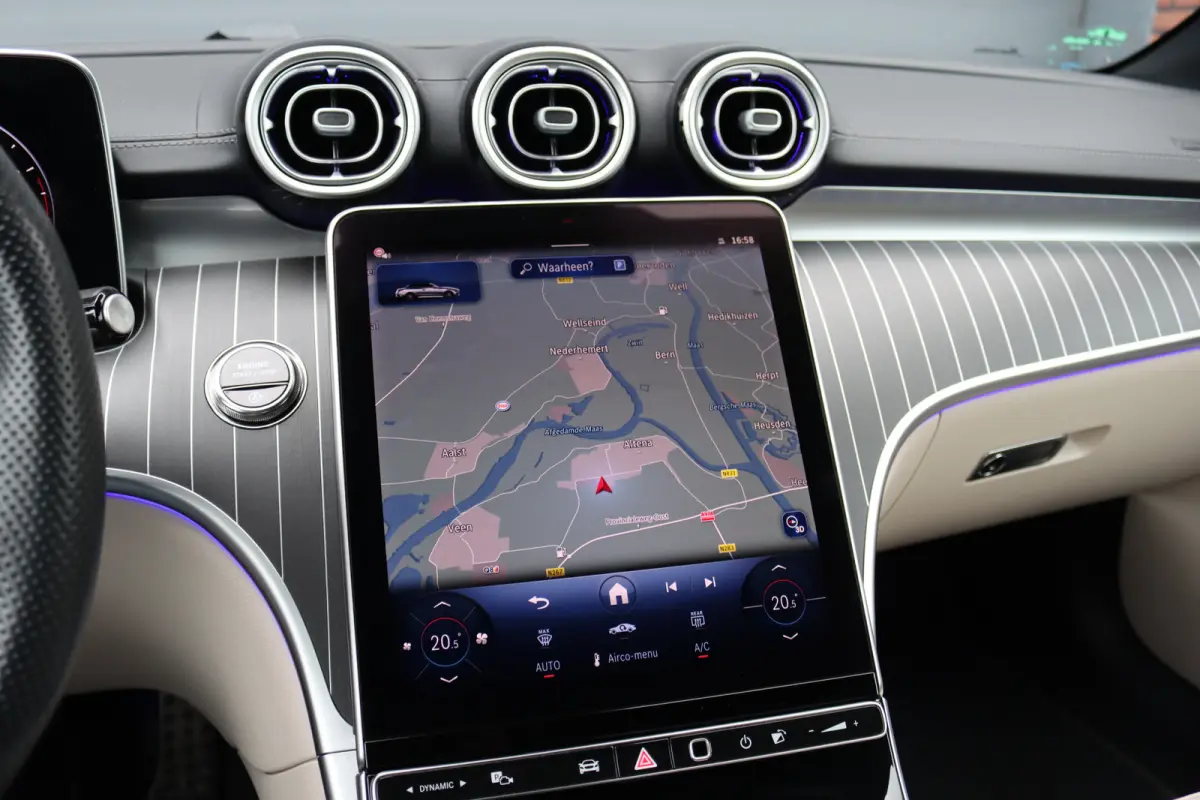 180 AMG Line | Distronic | Airscarf | Memory | Keyless Go | Cabriocomfortpakket | Verwarmd Stuurwiel | Surround Camera | Augmented Reality |