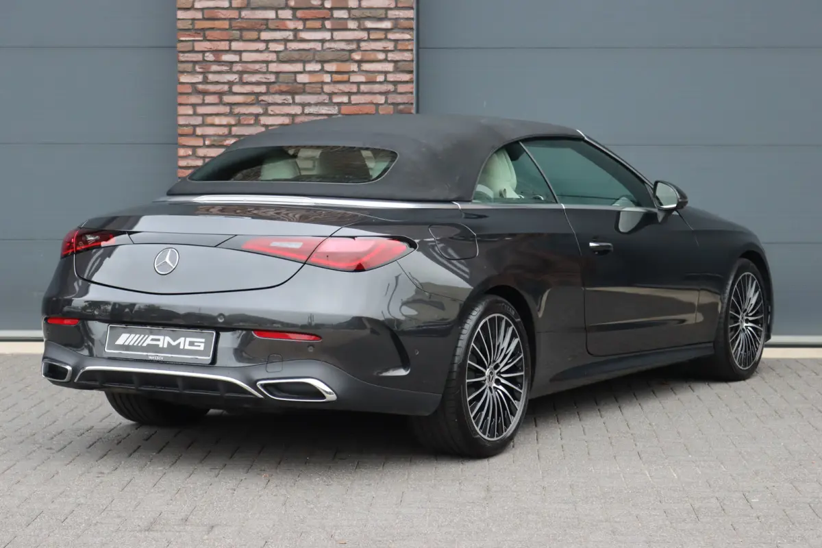 180 AMG Line | Distronic | Airscarf | Memory | Keyless Go | Cabriocomfortpakket | Verwarmd Stuurwiel | Surround Camera | Augmented Reality |