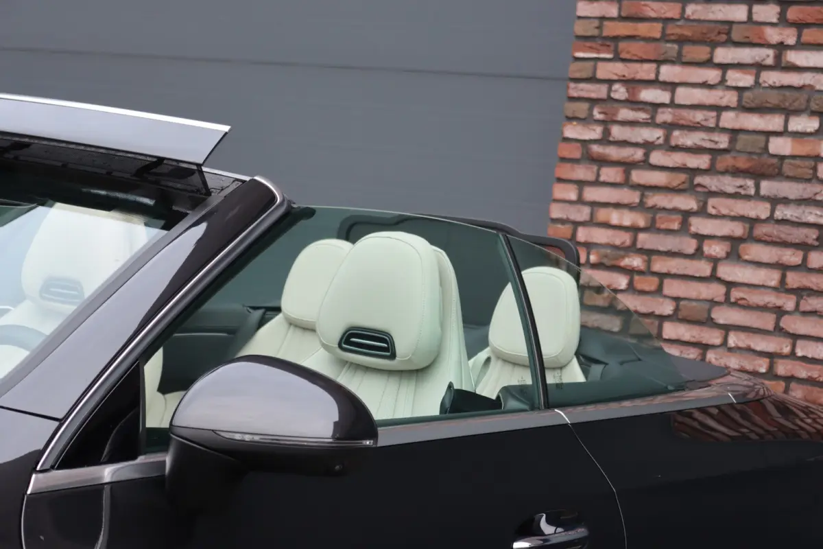 180 AMG Line | Distronic | Airscarf | Memory | Keyless Go | Cabriocomfortpakket | Verwarmd Stuurwiel | Surround Camera | Augmented Reality |