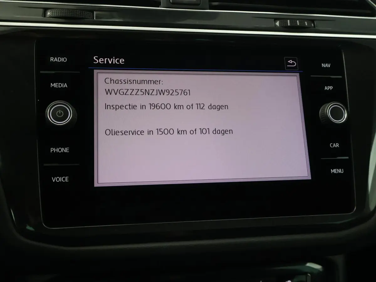 1.4 TSI + HEAD-UP DISPLAY | ADAPTIVE CRUISE | CAMERA | ELEKTR. ACHTERKLEP | STOELVERWARMING