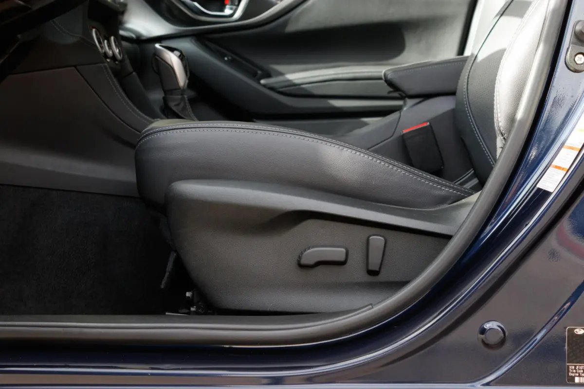 1.6i CVT Premium | Eyesight | Adaptive cruise control | Apple Carplay |