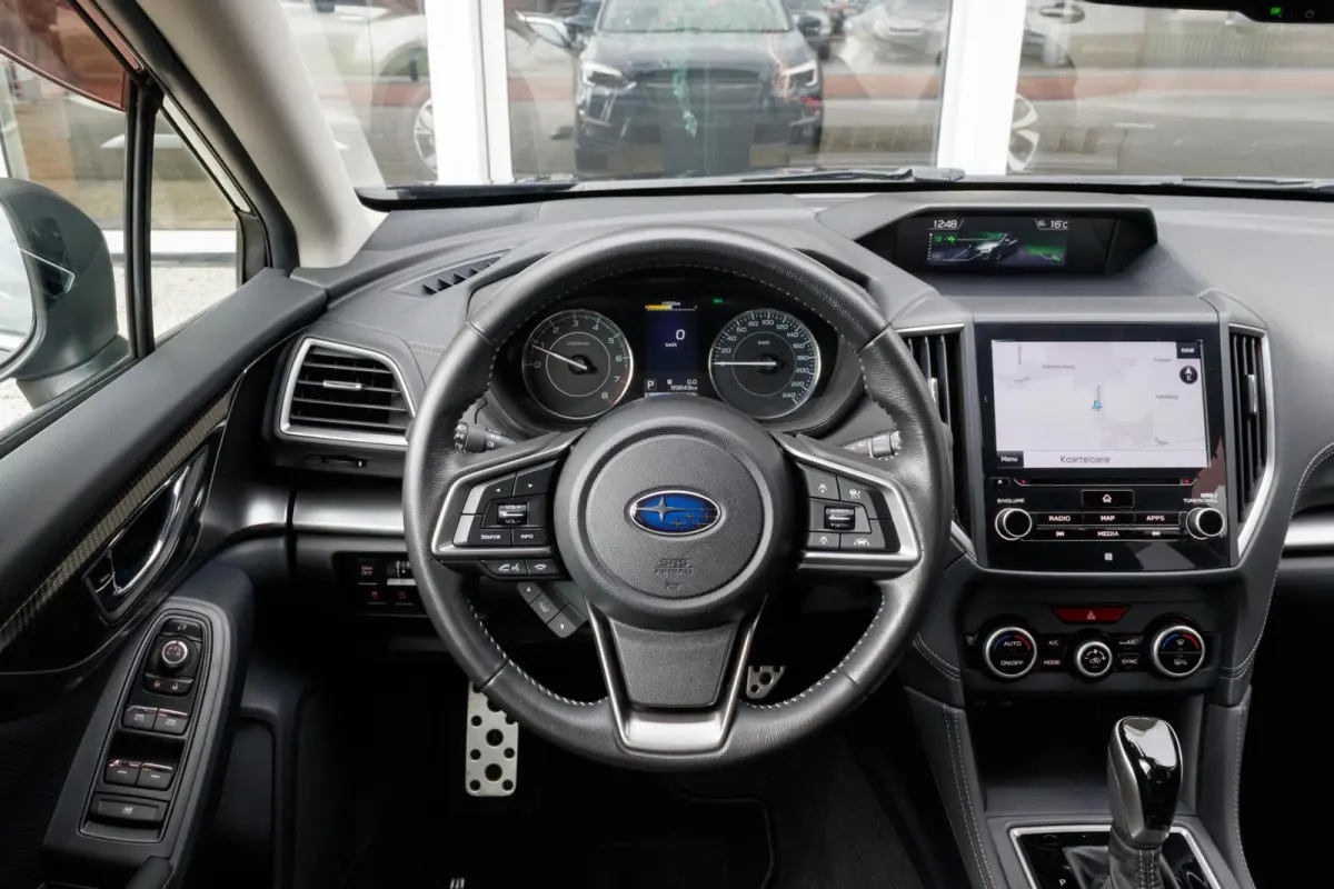 1.6i CVT Premium | Eyesight | Adaptive cruise control | Apple Carplay |