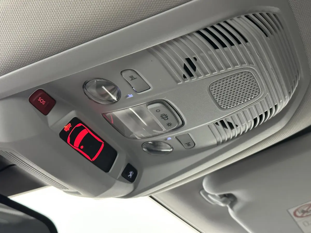 1.2 PureTech Allure Pack|7 Persoons|Navi|Carplay|Cruise|Airco|