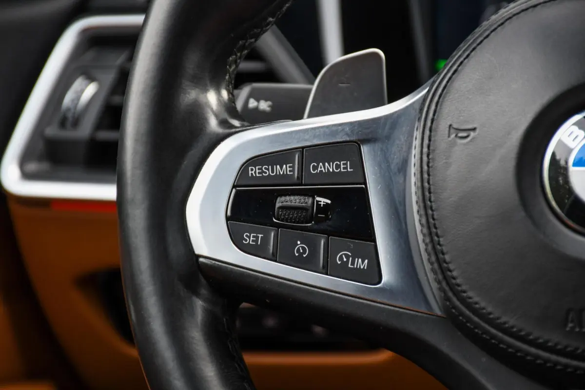 320i High Executive Leer LED NAP M-sport