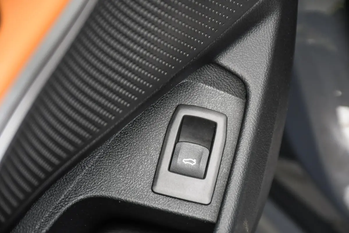 320i High Executive Leer LED NAP M-sport