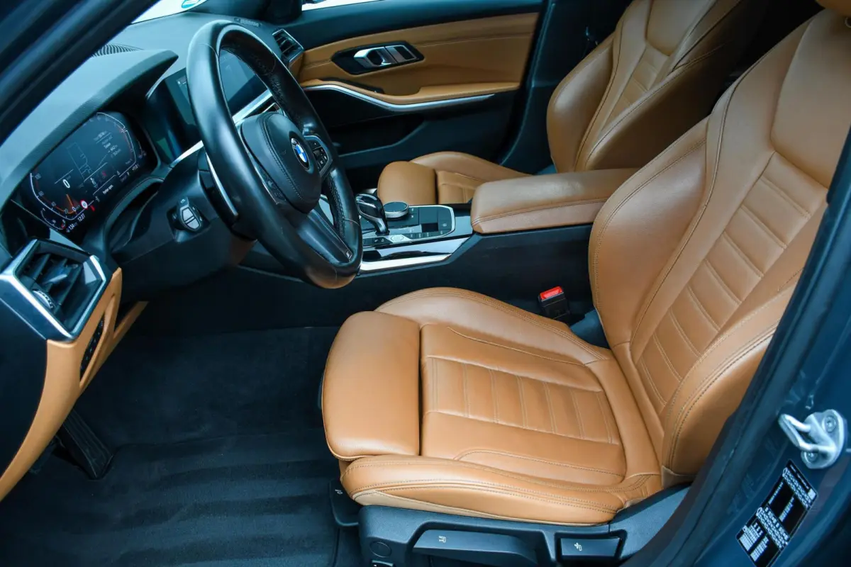 320i High Executive Leer LED NAP M-sport