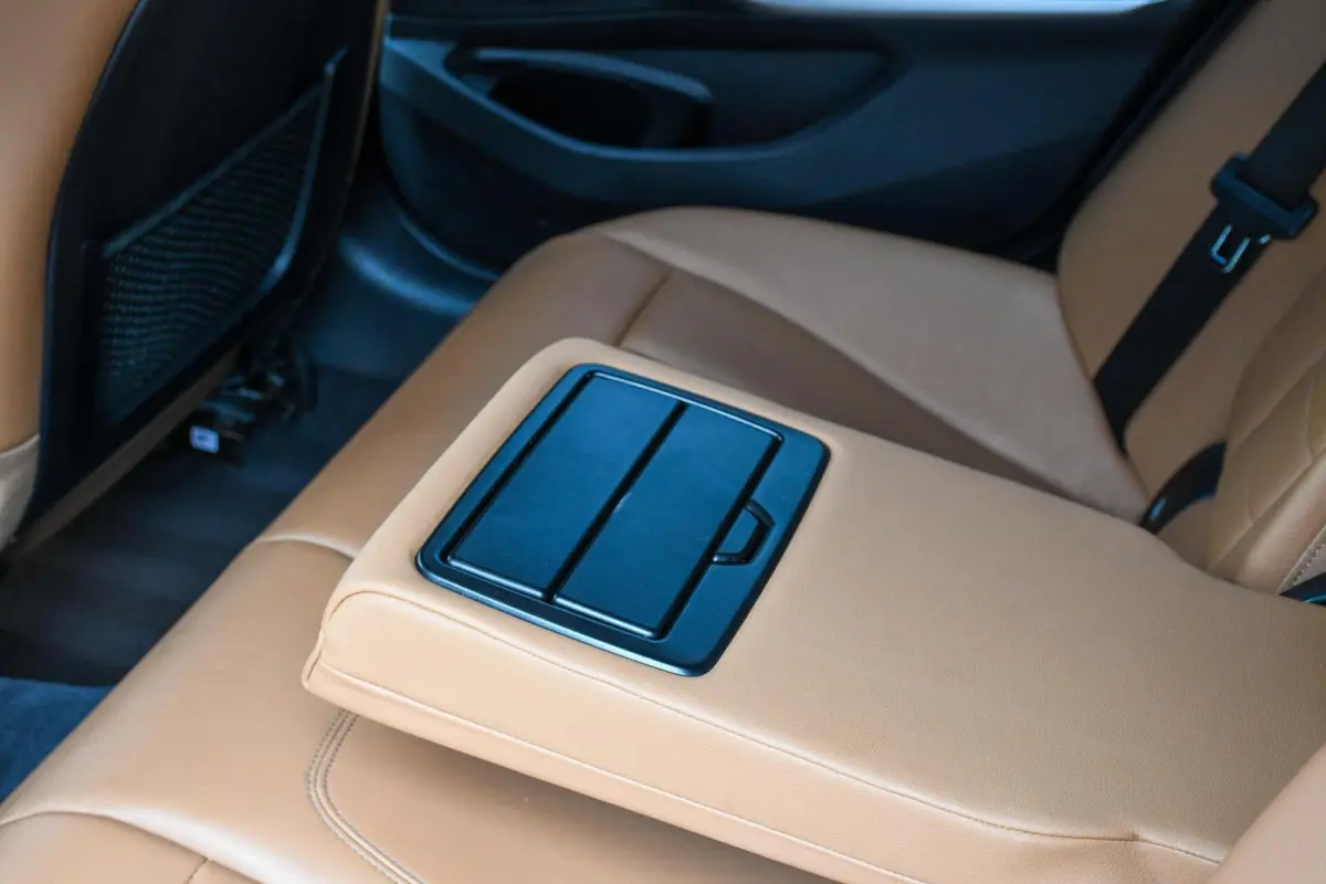 320i High Executive Leer LED NAP M-sport