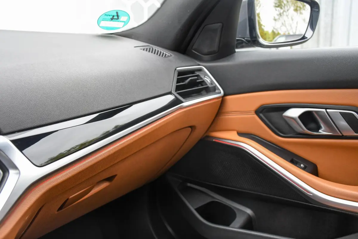 320i High Executive Leer LED NAP M-sport