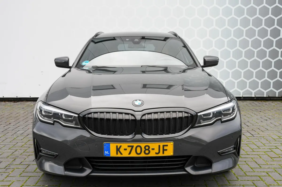 320i High Executive Leer LED NAP M-sport