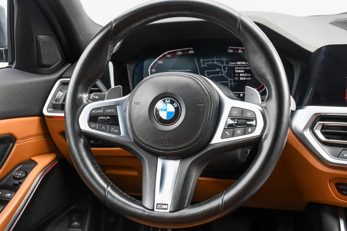 320i High Executive Leer LED NAP M-sport