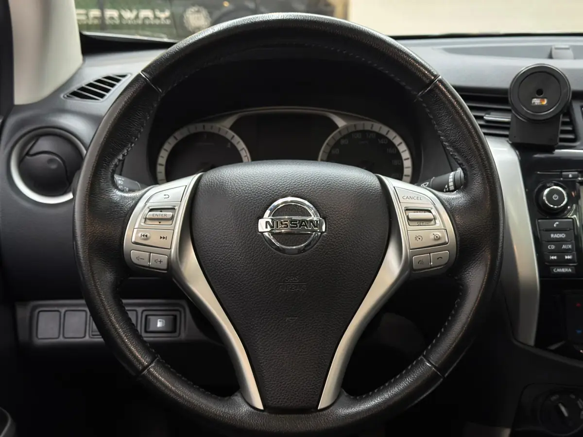 2.3 dCi N-Connecta NL-AUTO
