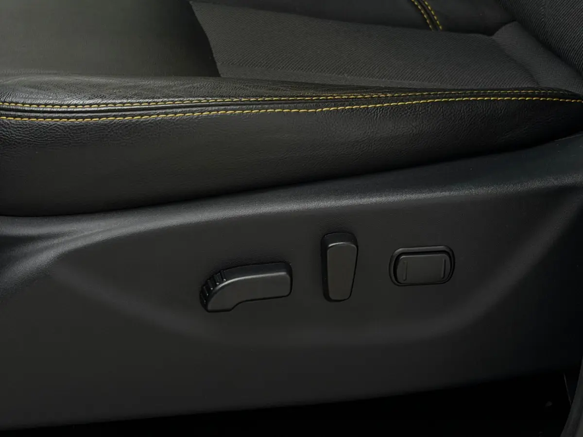 2.3 dCi N-Connecta NL-AUTO