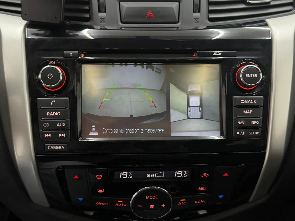 2.3 dCi N-Connecta NL-AUTO