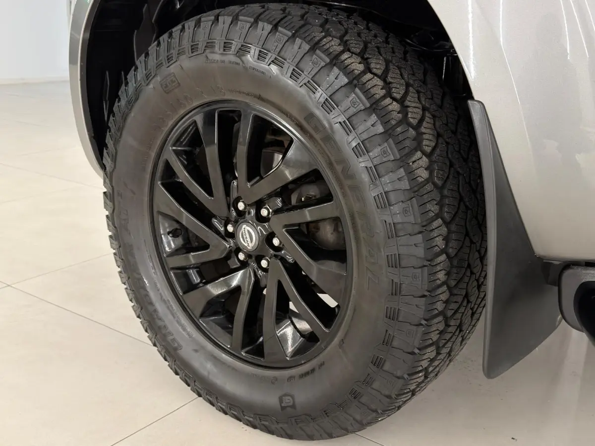 2.3 dCi N-Connecta NL-AUTO