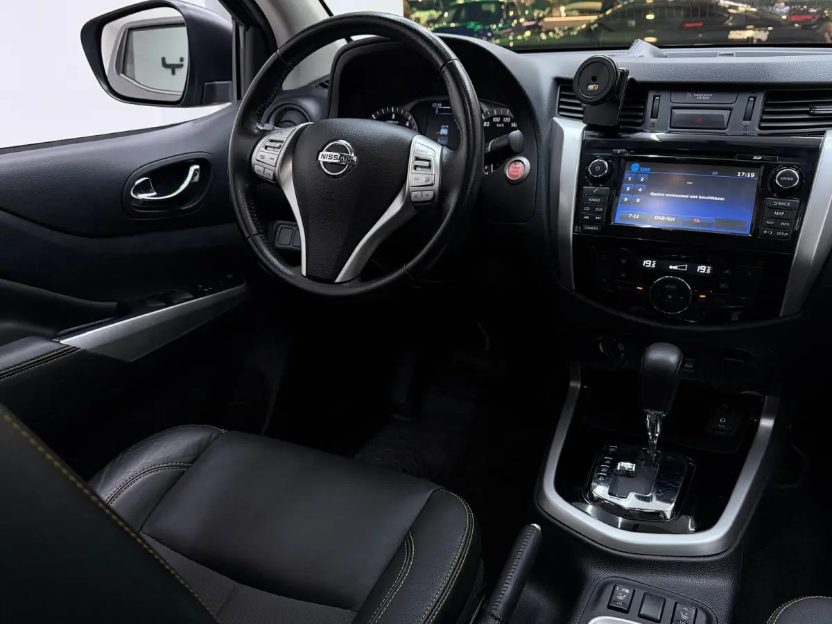 2.3 dCi N-Connecta NL-AUTO