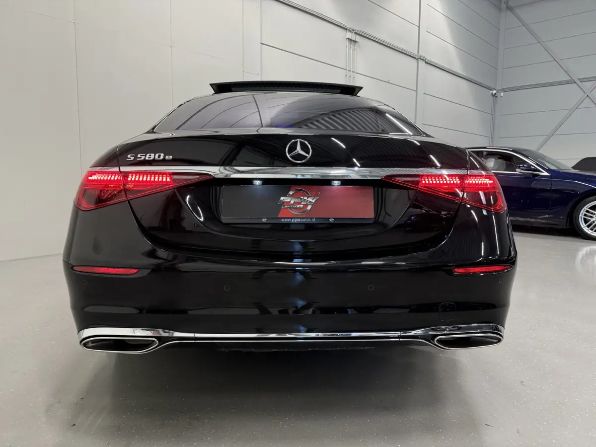 580 e PANO/BURMESTER/VENTILATIE/LUCHTVERING/ACC/HEAD-UP/360CAMERA/SOFT-CLOSE/20"/DONKERE-HEMEL/VOLLEDIG MERCEDES DEALER HISTORIE/BTW-AUTO