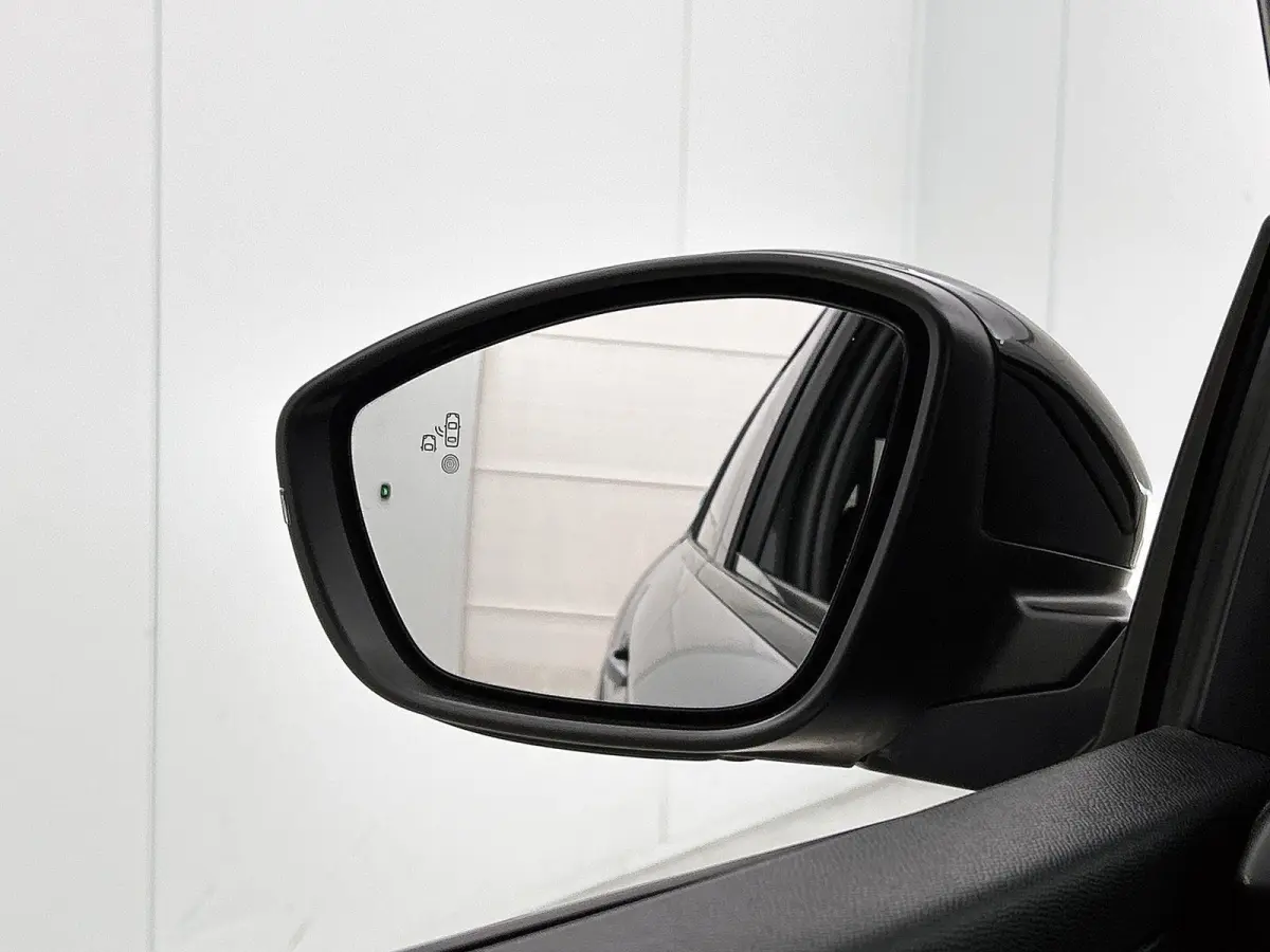 156pk EV GT 51 kWh Automaat | Glazendak | Adaptieve Cruise Control | Camera Voor + Achter | Navigatie | Climate Control | 17"LMV | Full-LED | Keyless Entry/Start |