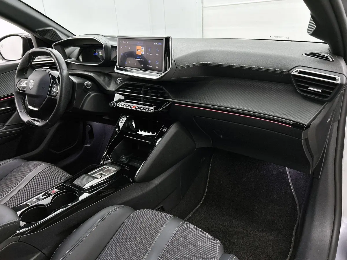 156pk EV GT 51 kWh Automaat | Glazendak | Adaptieve Cruise Control | Camera Voor + Achter | Navigatie | Climate Control | 17"LMV | Full-LED | Keyless Entry/Start |