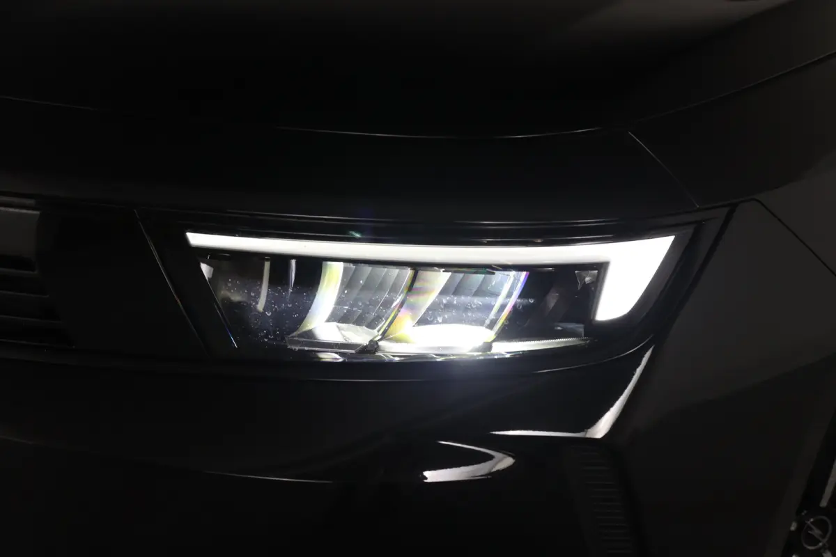 1.6 Turbo Hybrid | Dealer Onderhouden! | Navi | Clima | LED | Cruise Adaptive | Parkeersensoren V+A | Lichtmetalen Velgen